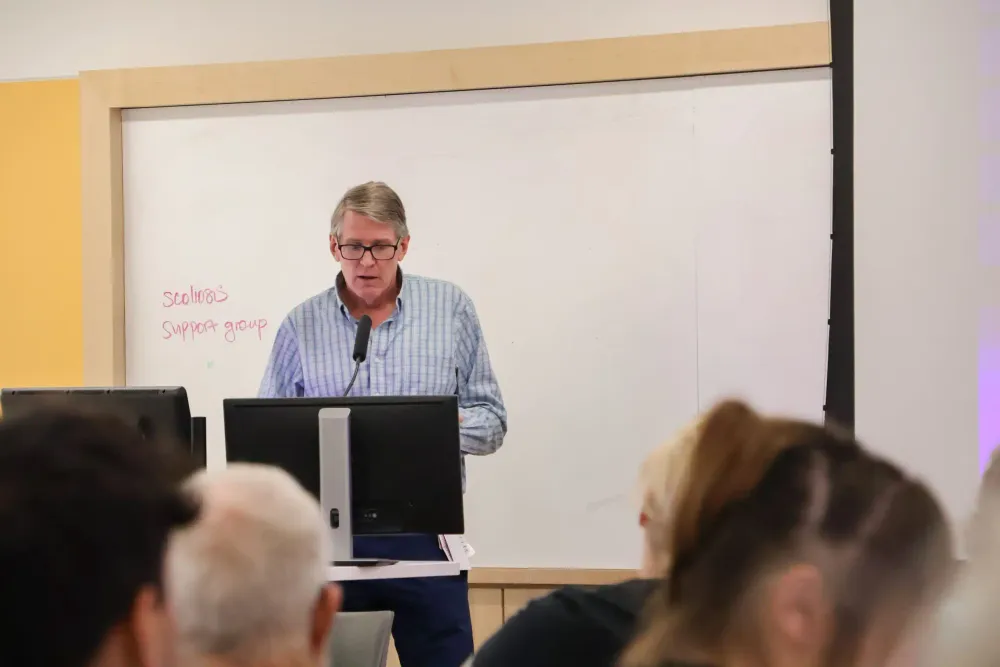 Dr. Christopher Standaert, M.D.