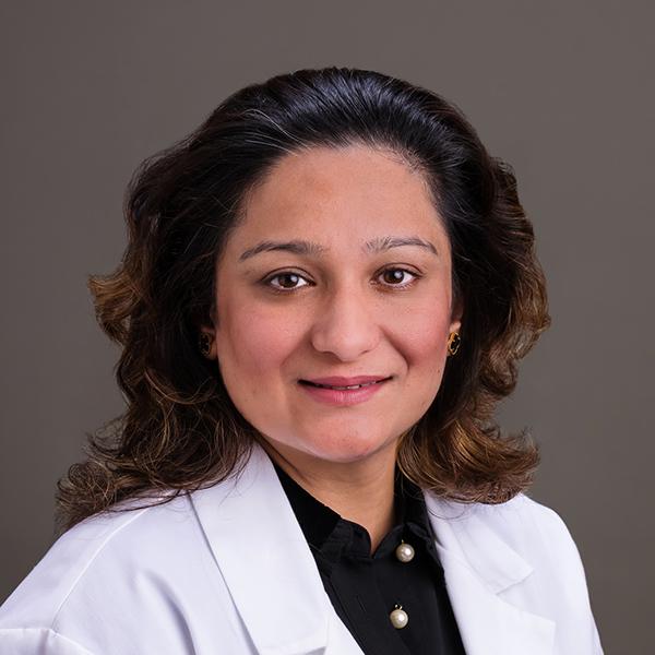Portrait of Farzana Tariq, MD